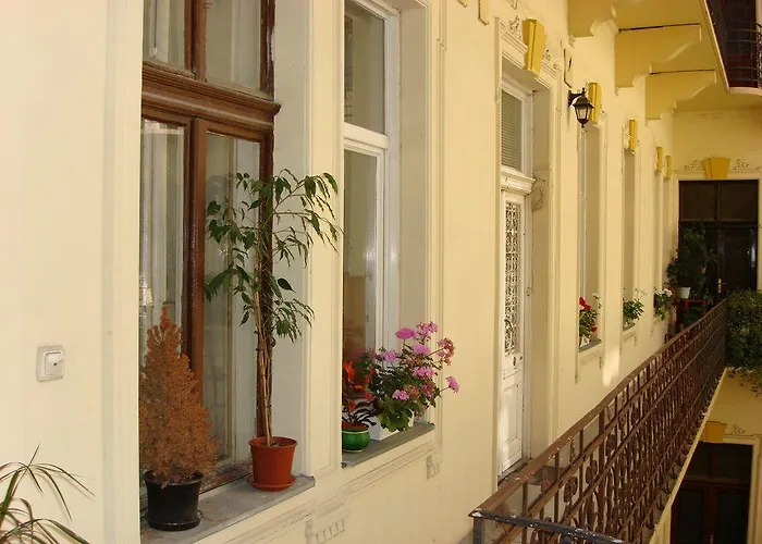 Jokai Apartment